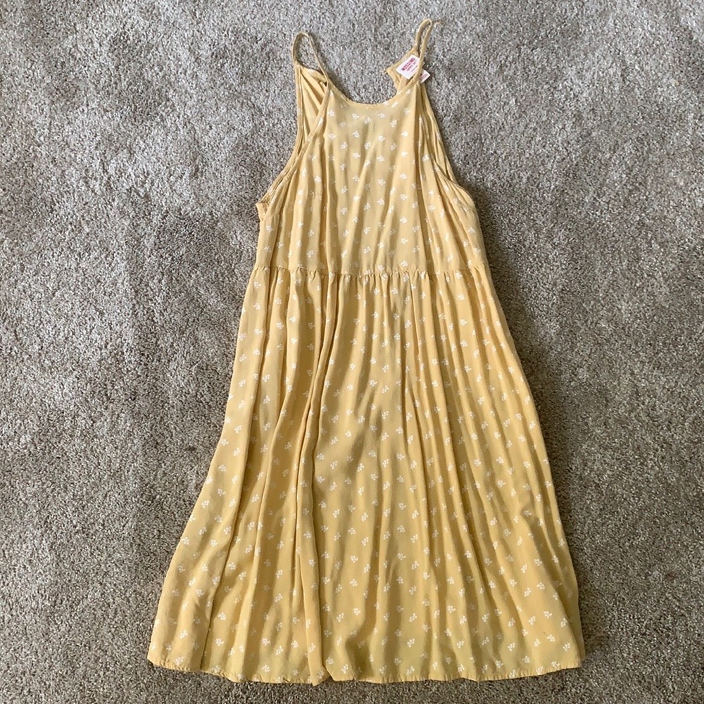 Yellow dress